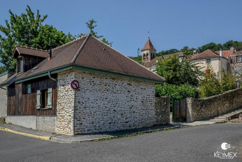 Les Pins - Maison Avec Parking Ferme Et Jardin Commun Au Calme Saint-Prix  ภายนอก รูปภาพ